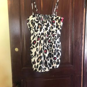 Forever 21 sun top with underwire